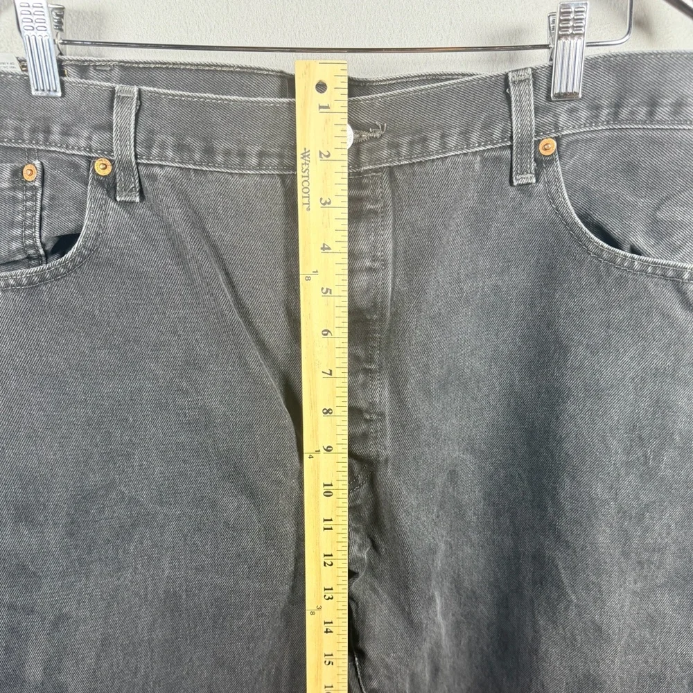 LEVI’S 501 STRAIGHT LEG JEANS MENS 42X32 BLACK GRAY WASH BUTTON FLY
